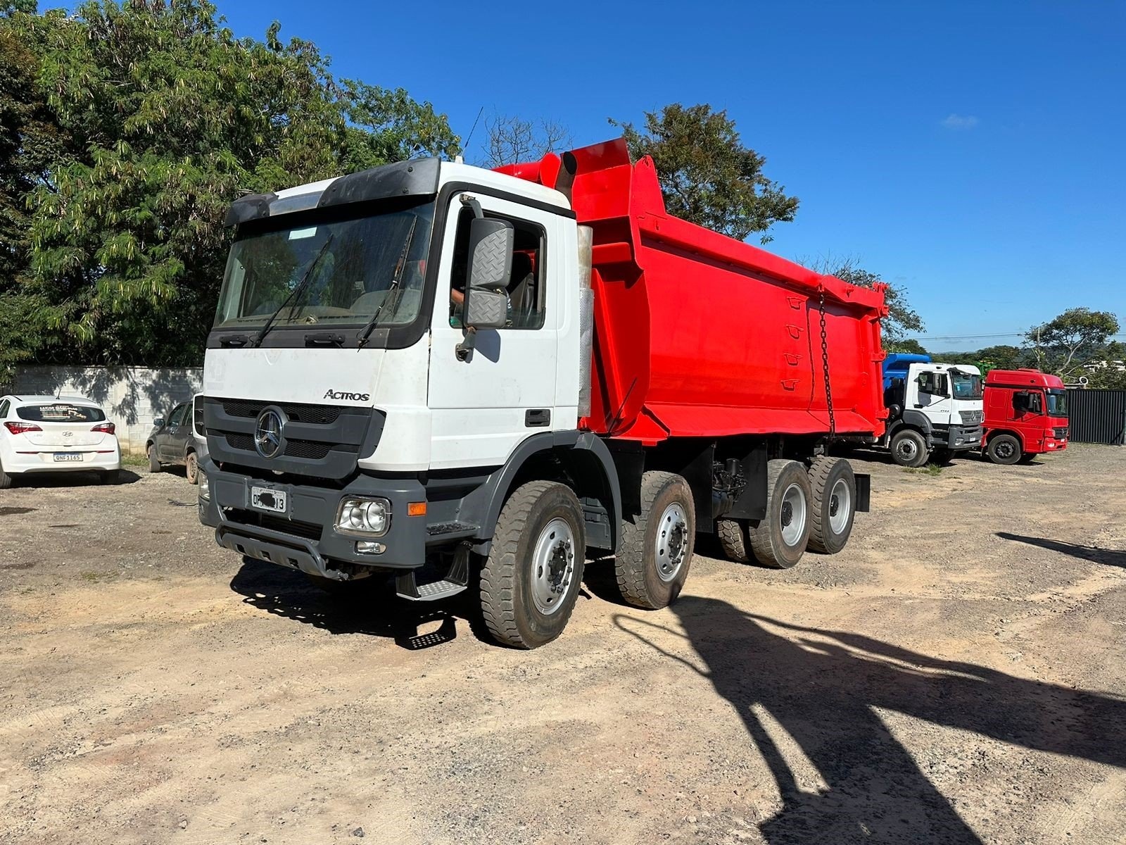 Caminhão Mercedes-Benz Actros 4844
