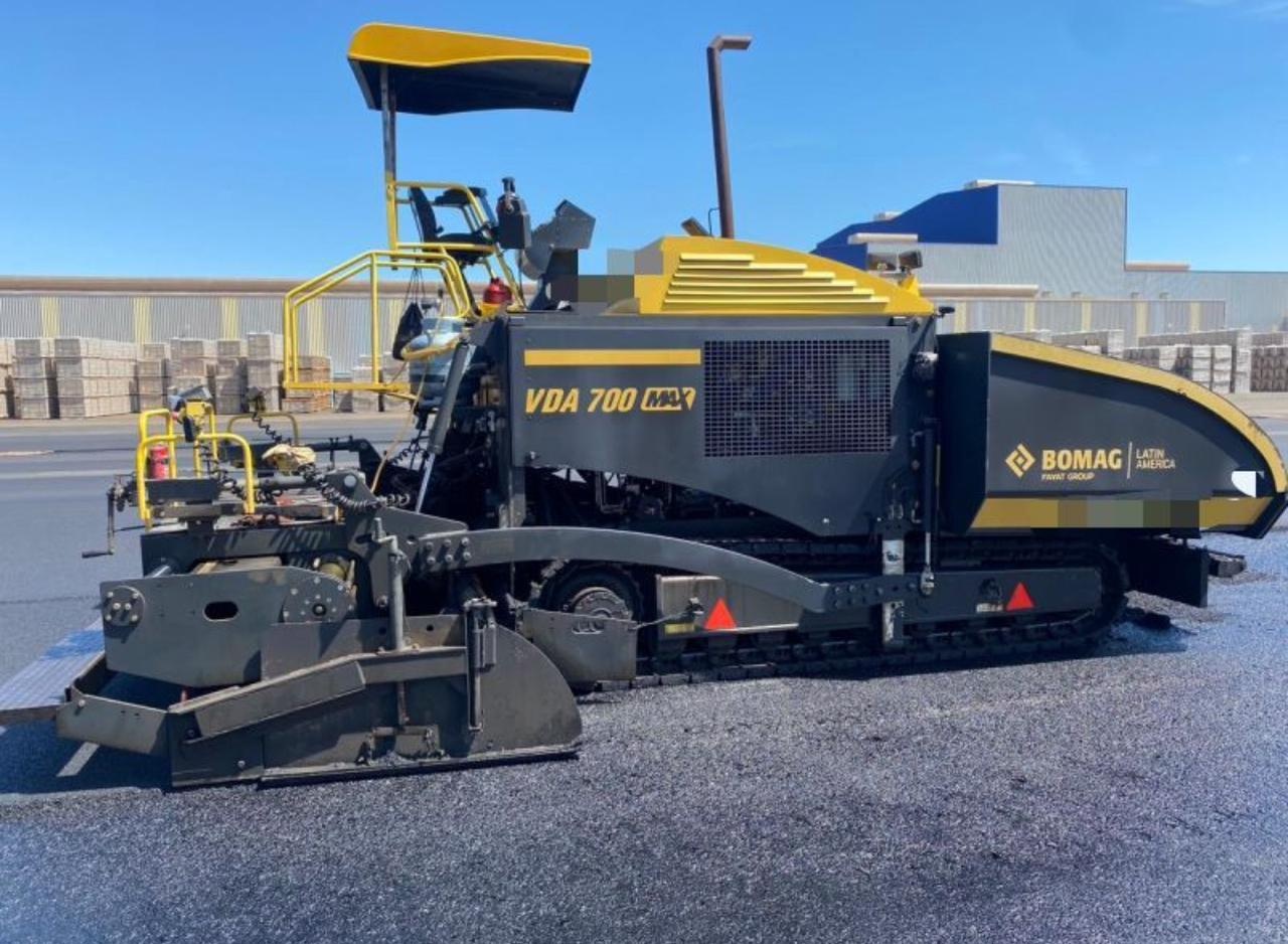 Vibroacabadora bomag VDA 700 2022