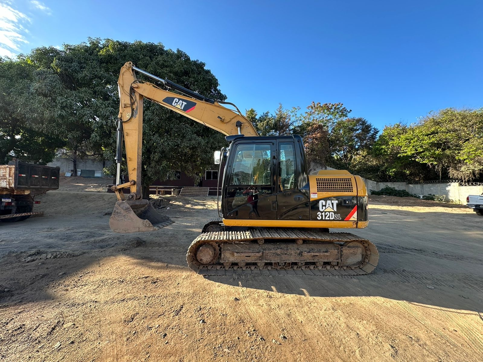 Escavadeira Caterpillar 312D2L 2012