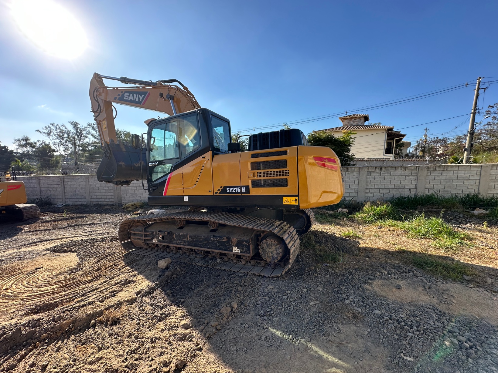 Escavadeira SANY SY215 H  2023