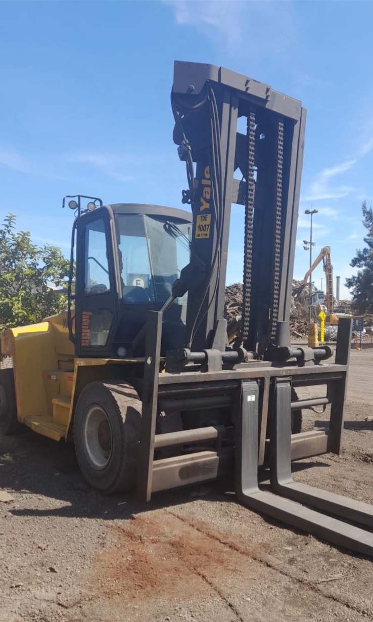 Empilhadeira Yale 330VX 2011