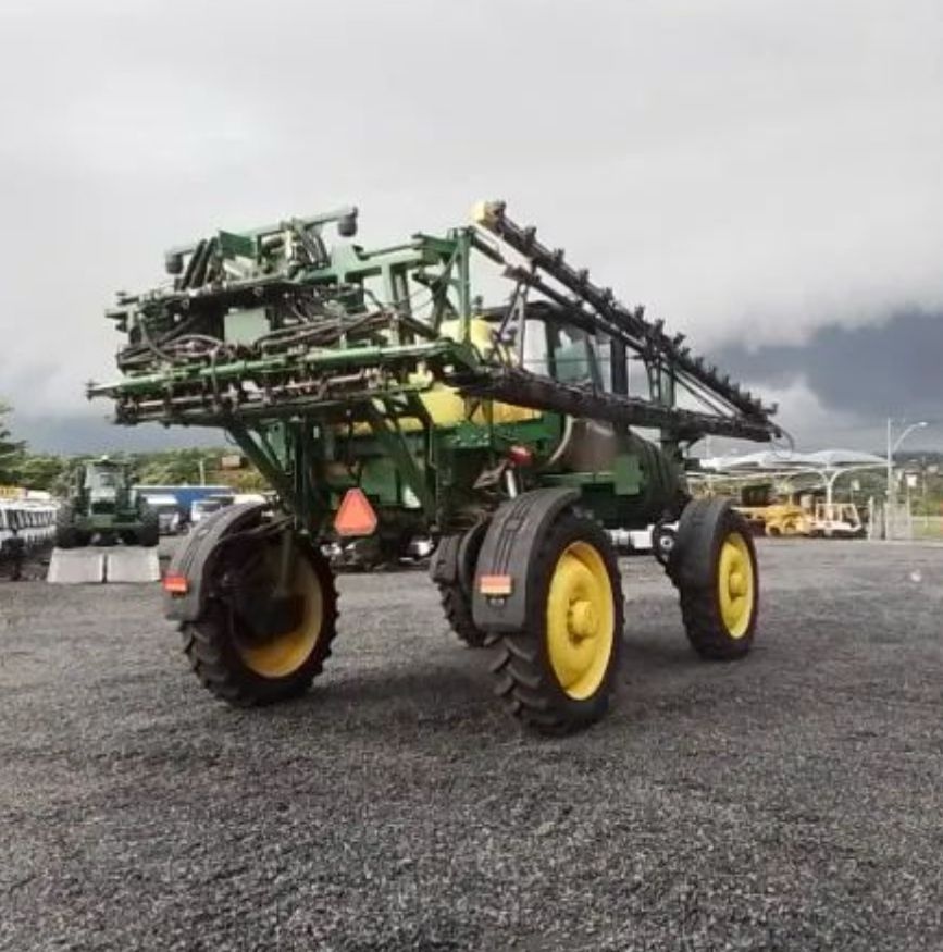 Pulverizador Autopropelido John Deere M4030 2022