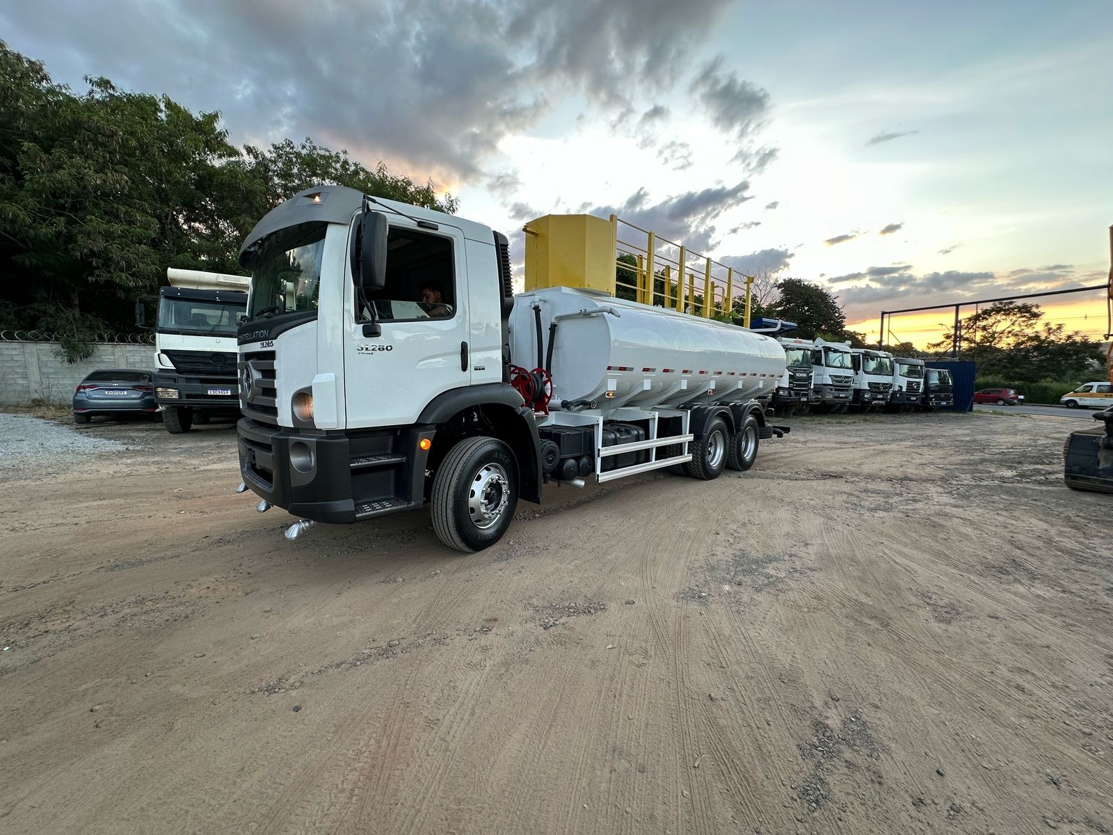 Caminhão Volkswagen 31.280 2019