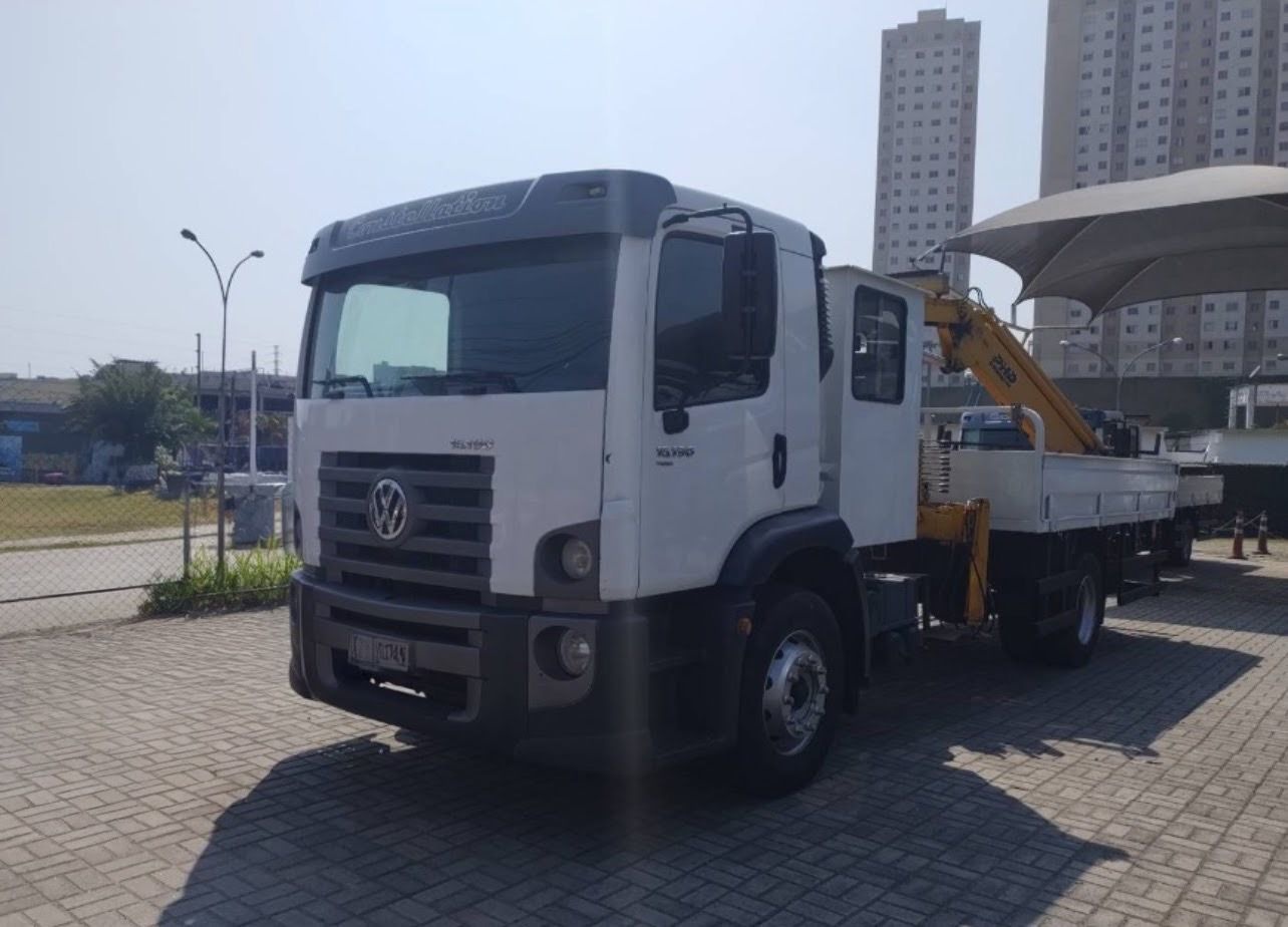 Caminhão Volkswagen 15-190 E 2018