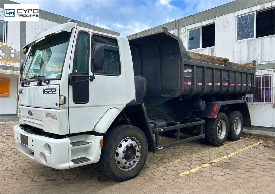 Caminhão Ford CARGO 1622 T 3-Eixos 2p (diesel) 2002