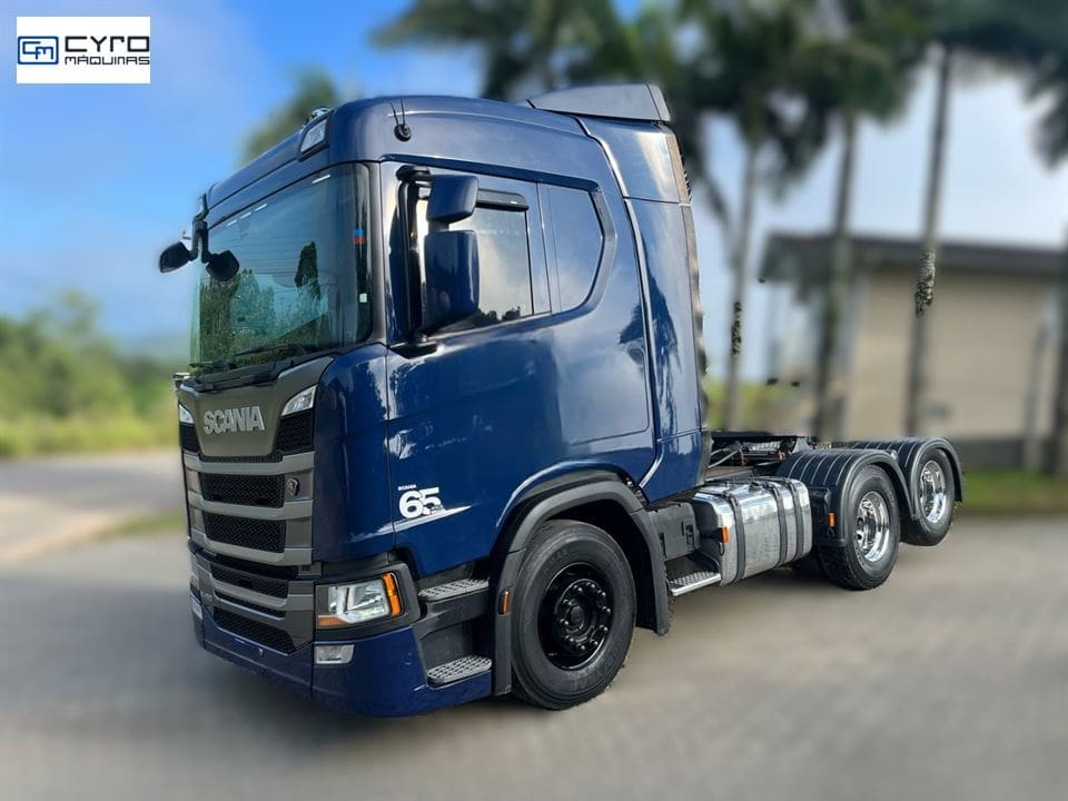 Caminhão Scania R-450 A 6x2 2p (diesel)(E5) 2023