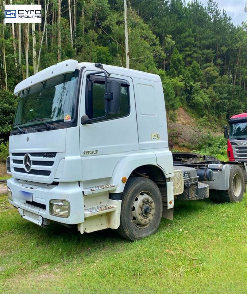 Caminhão Mercedes-Benz Axor 1933 S 2p (diesel) 2008