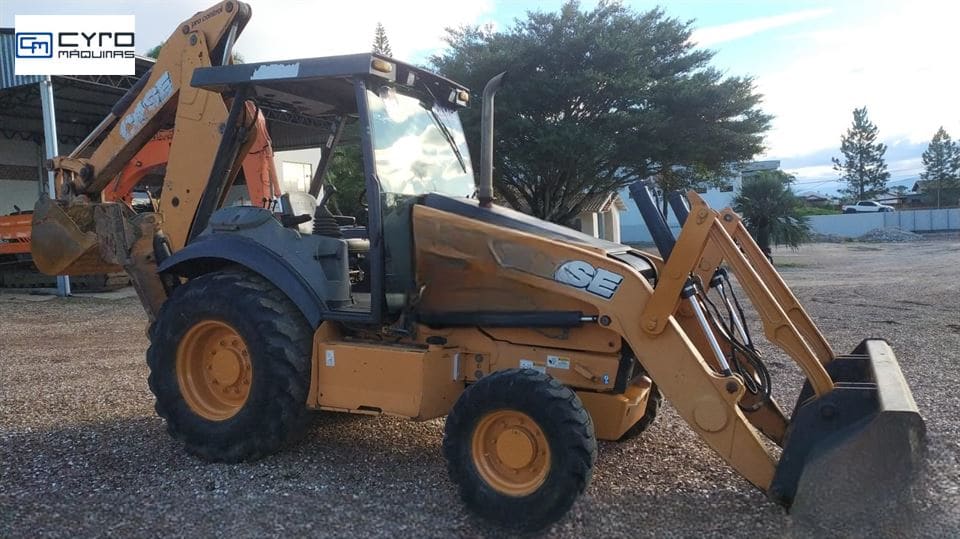 Retro Escavadeira Case 580N 2014