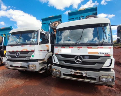 Caminhão Mercedes Benz Caçamba MB3131 15/15