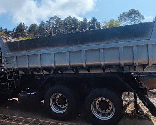 Caminhão Volkswagen Caçamba 23 220 04/05