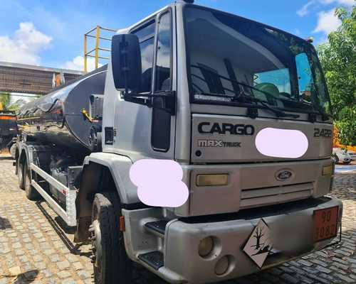 Caminhão Ford Espargidor Cargo2422 11/11