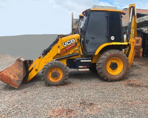 Retroescavadeira JCB 3CX 23/23