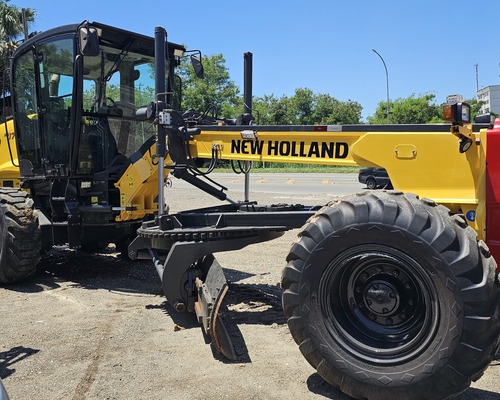 Motoniveladora New Holland RG170 19/19