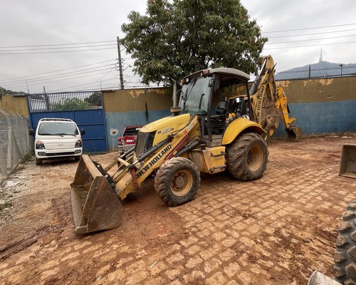 Retroescavadeira New Holland B90B 16/16