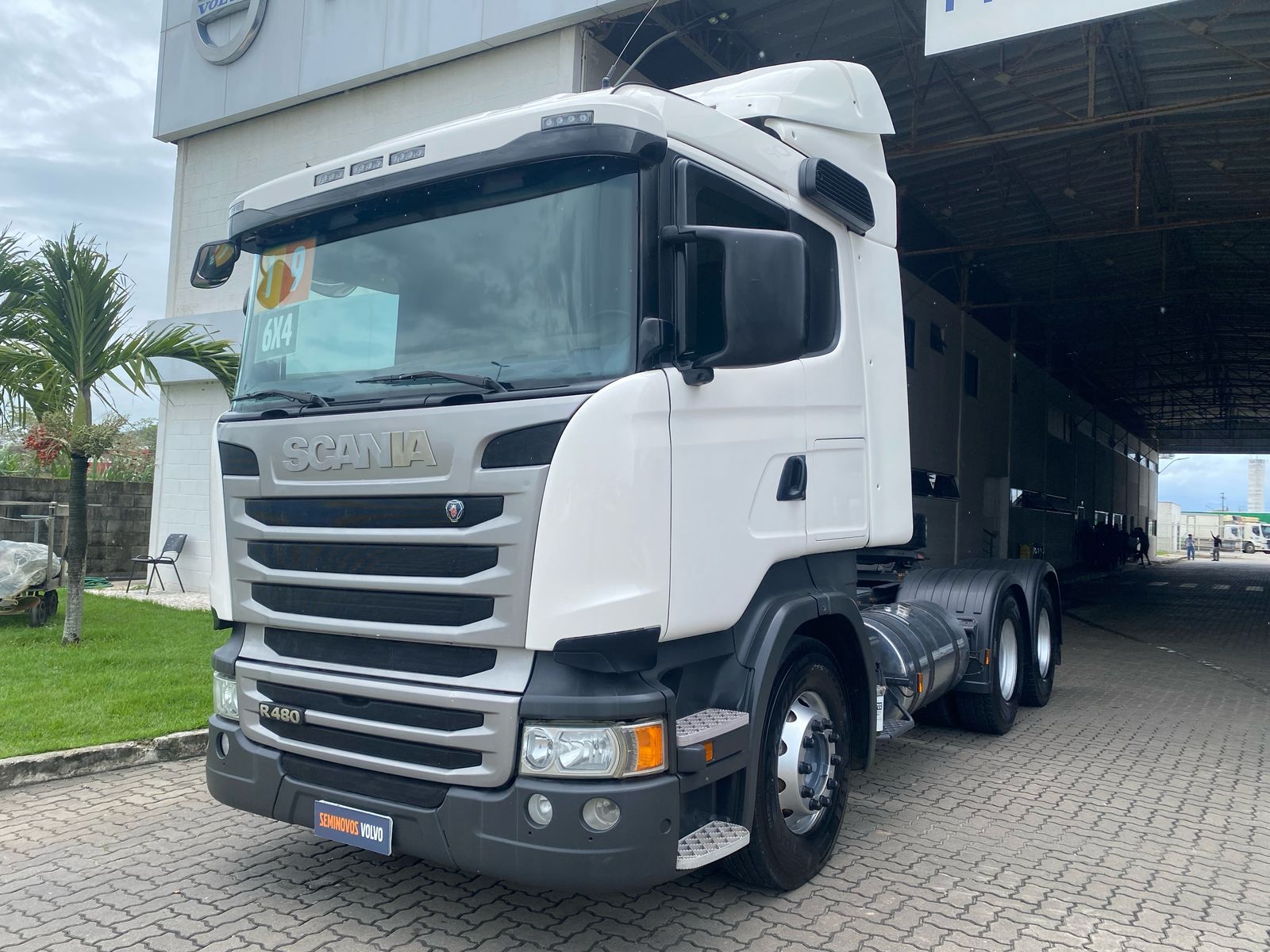 Caminhão Scania R480 6x4T 2019