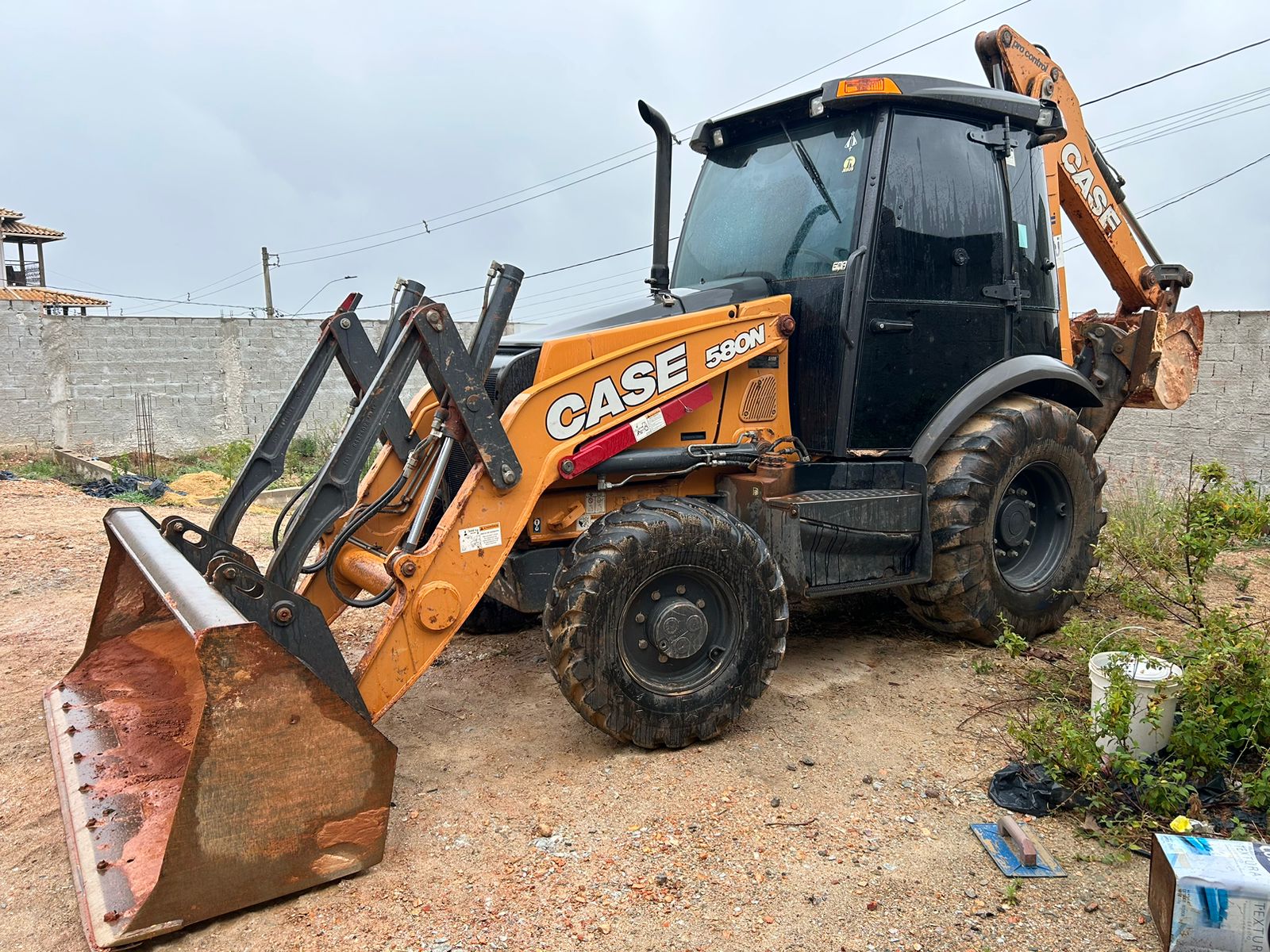 Retroescavadeira Case 580N 2022