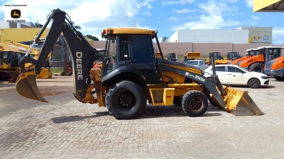 Retroescavadeira John Deere 310K 2014