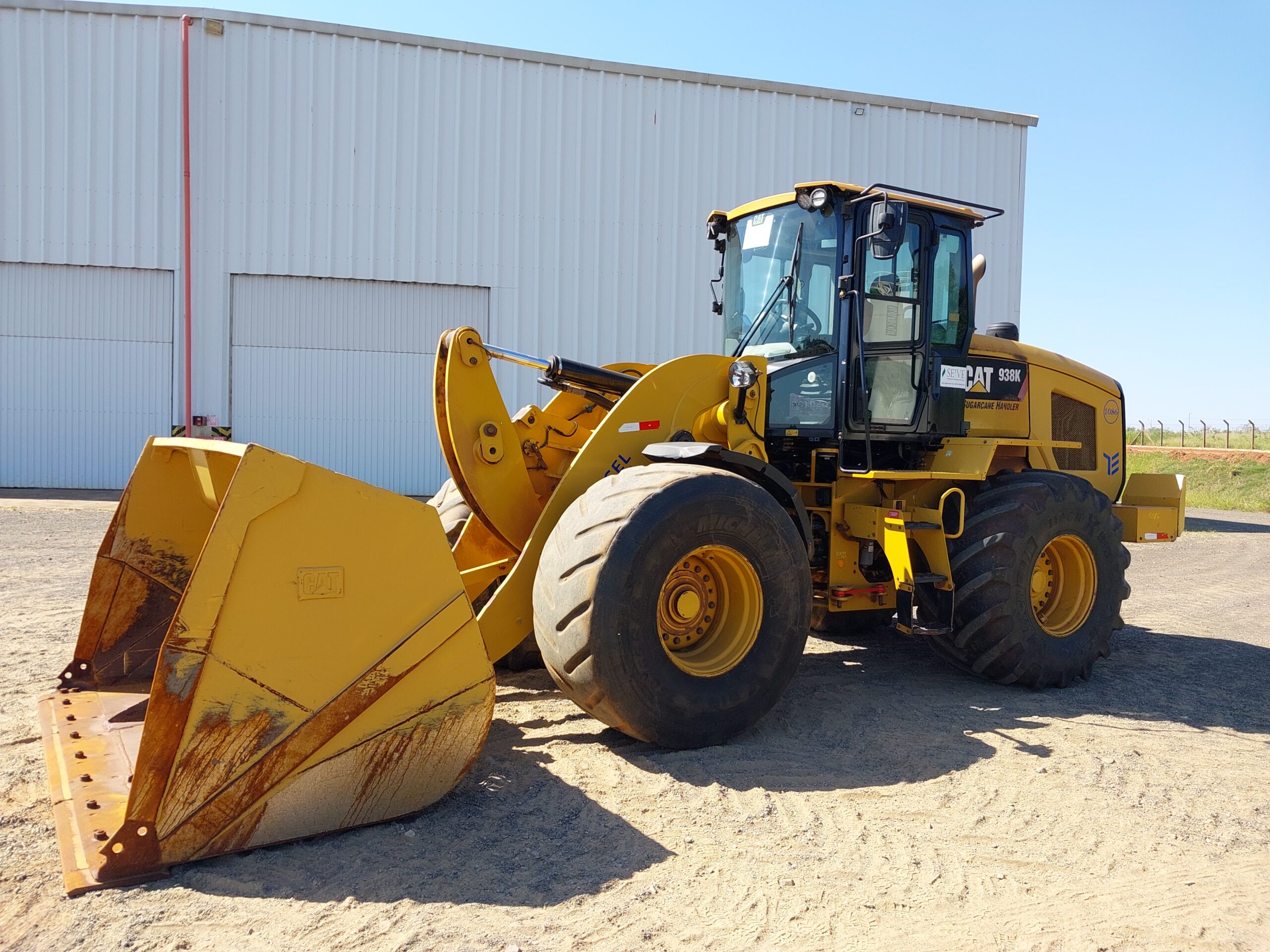 Pá Carregadeira Caterpillar 938 K 2020