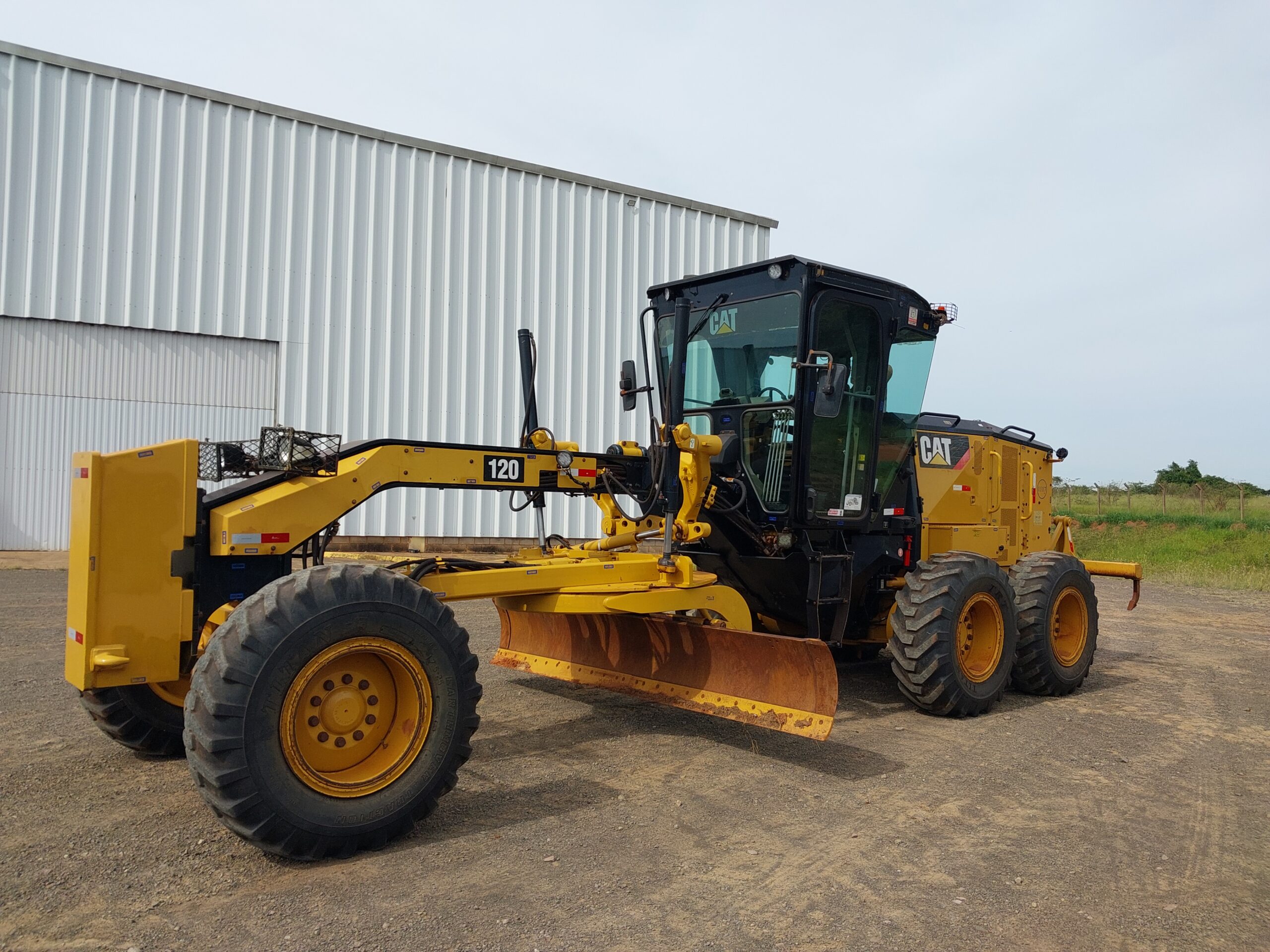 Motoniveladora Caterpillar 120K 2019