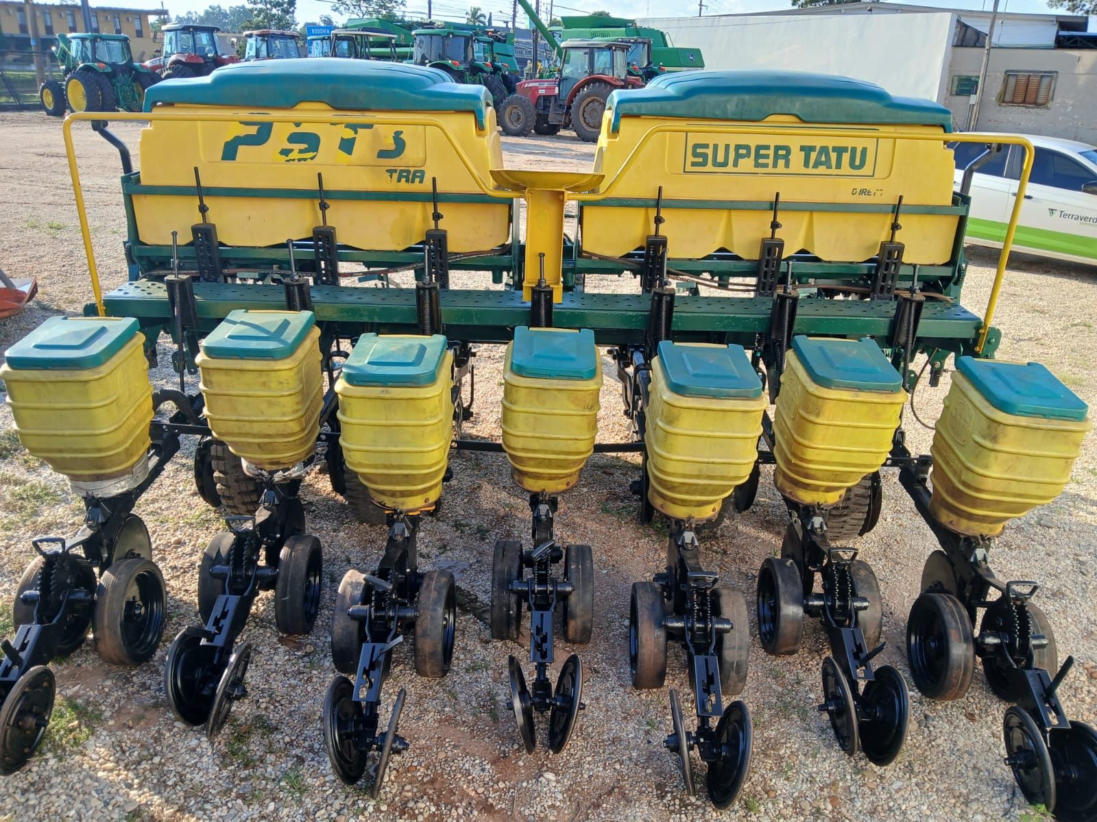 Plantadeira TATU PST3 2009