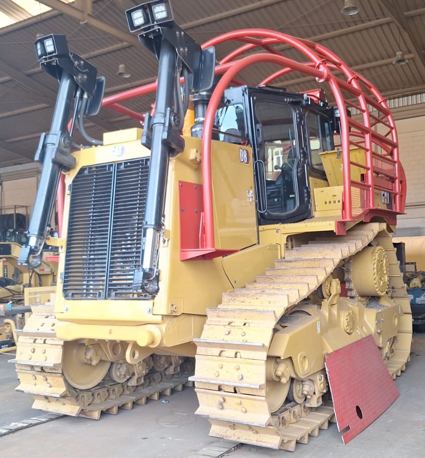 Trator de esteira Caterpillar D8T 2024