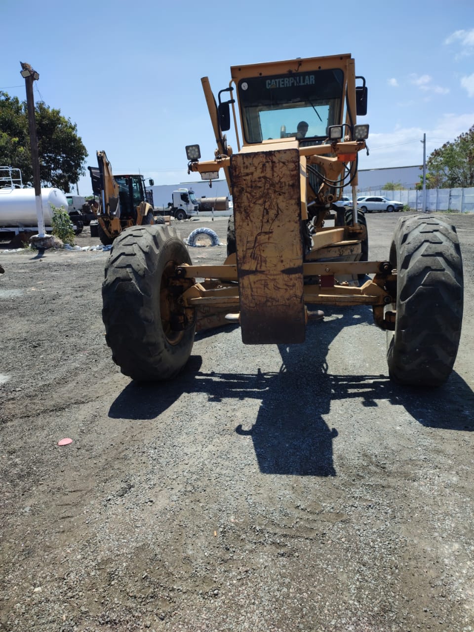 Motoniveladora Caterpillar 120K 2014
