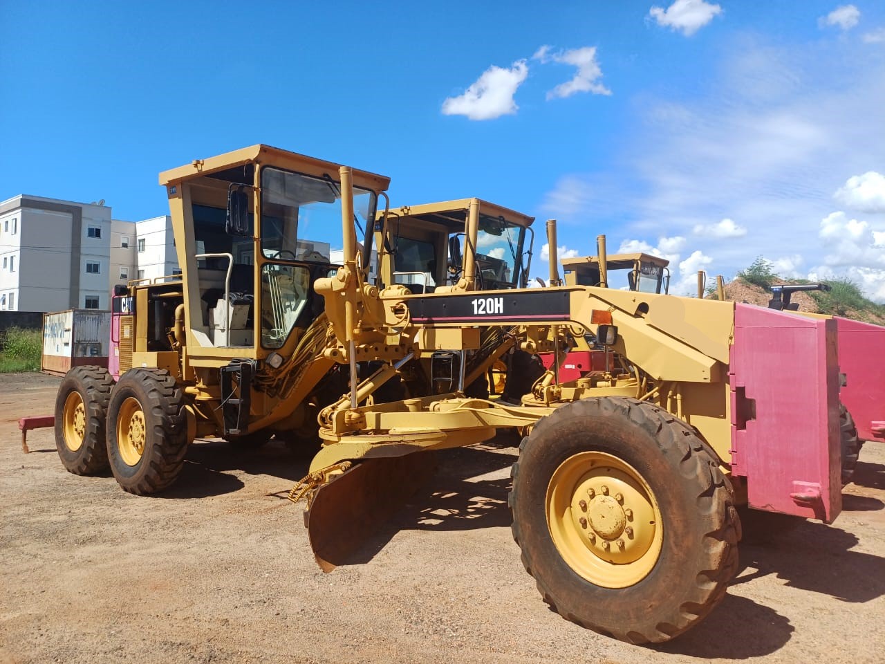 Motoniveladora Caterpillar 120H 1997