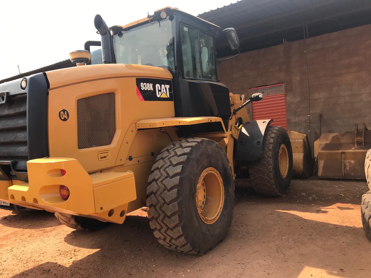 Pá Carregadeira Caterpillar 938 K 2014