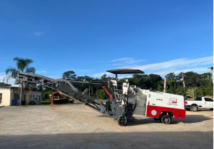 Fresadora de asfalto Wirtgen W1000L 2009