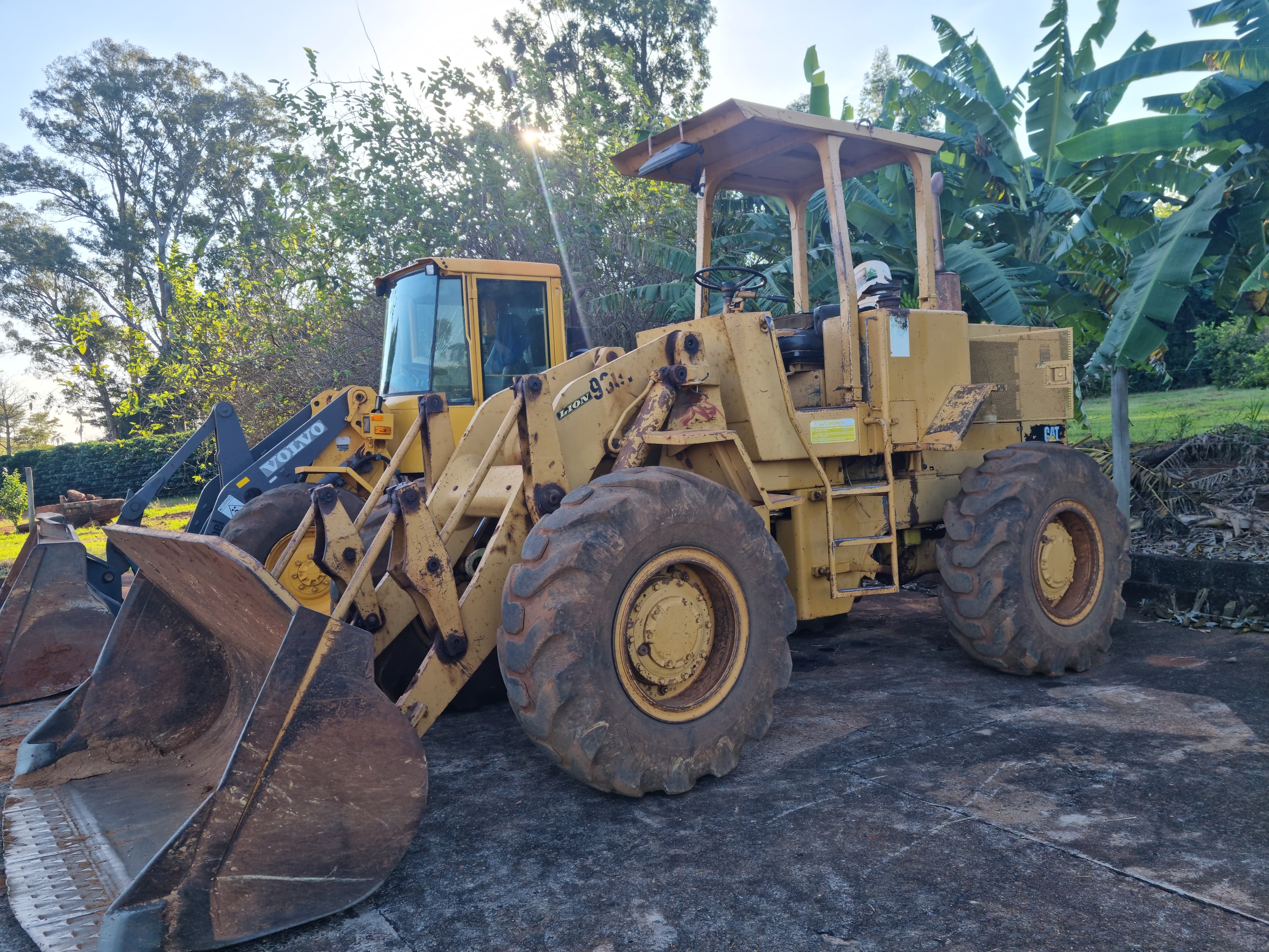 Pá Carregadeira Caterpillar 930T 1992