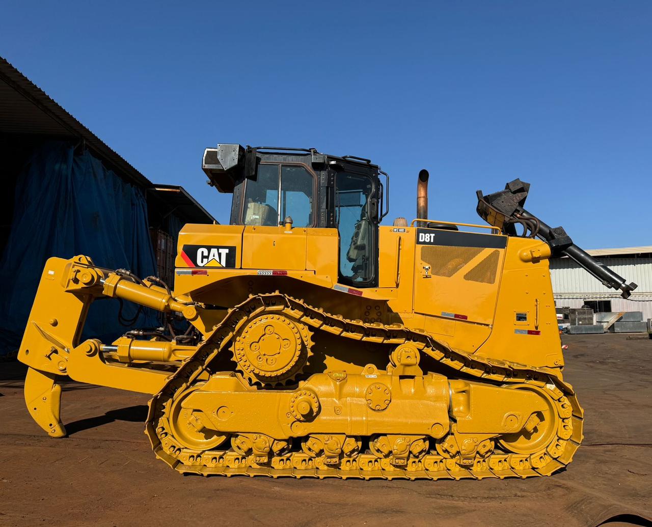 Trator de esteira Caterpillar D8T 2019