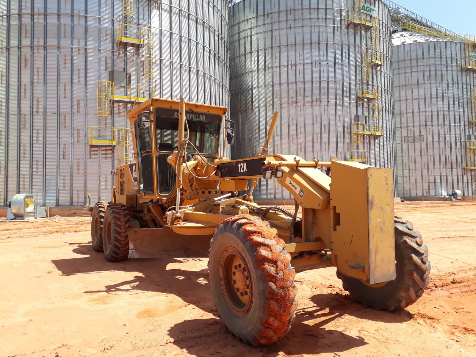 Motoniveladora Caterpillar 12K 2011