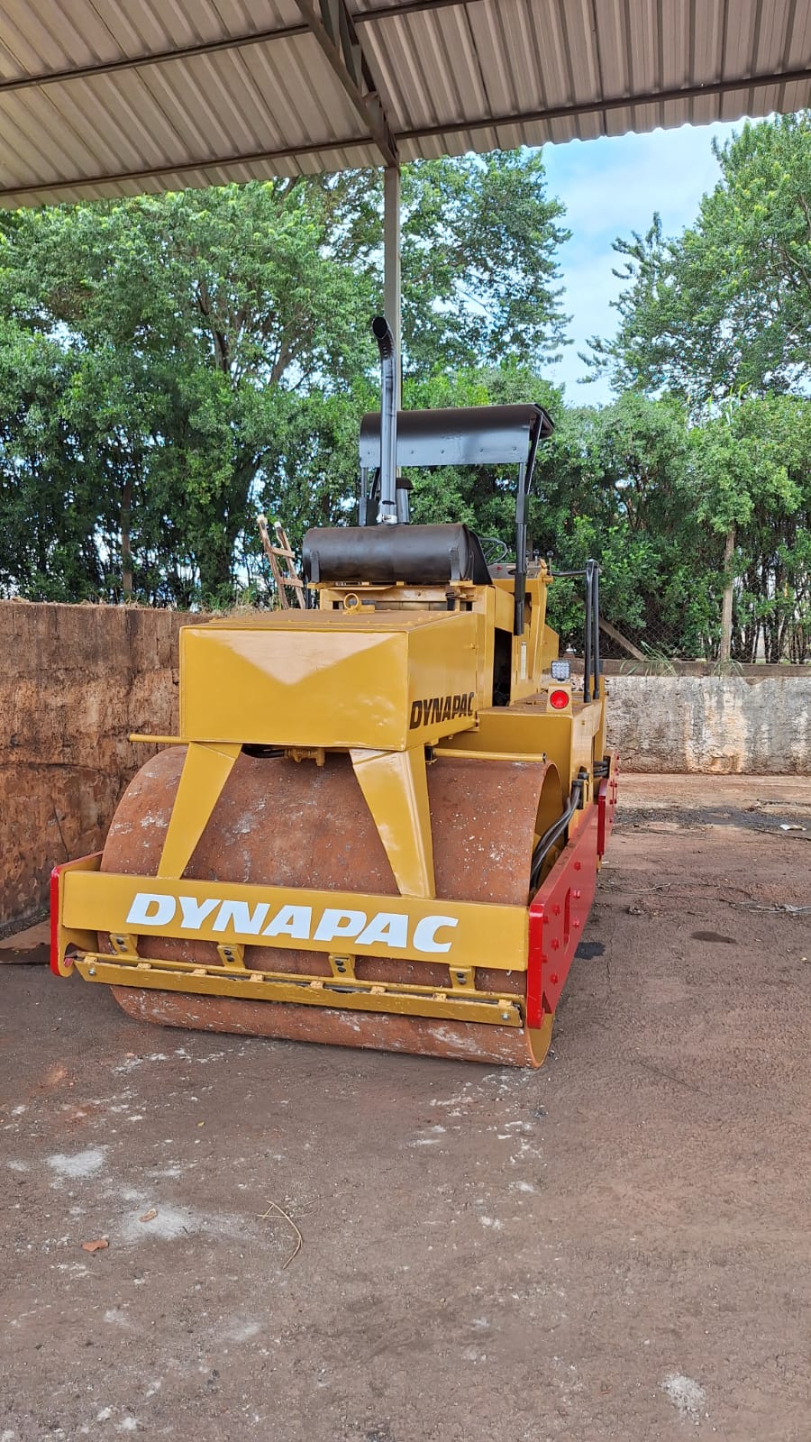 Rolo compactador Dynapac CC34 1984