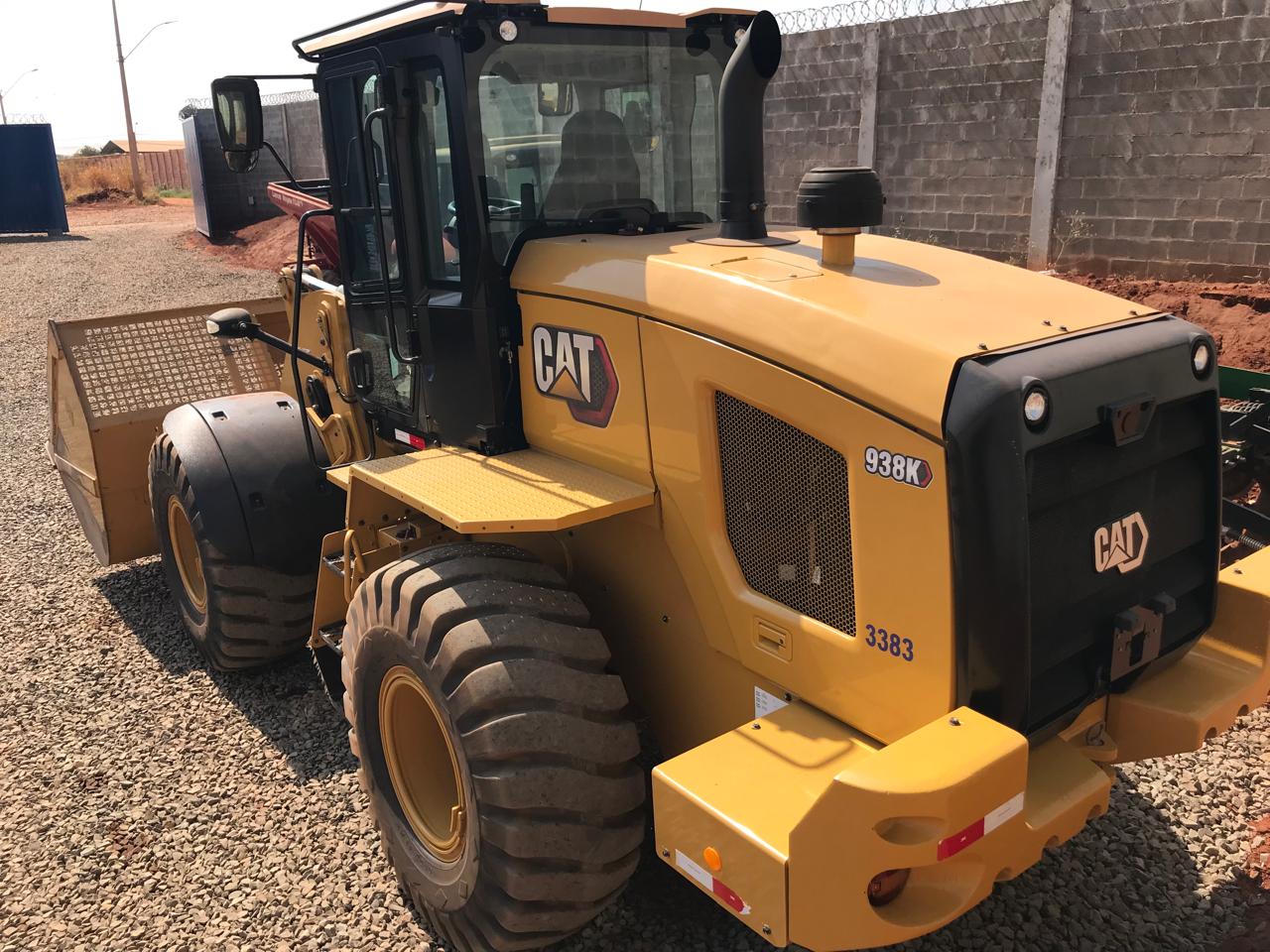 Pá Carregadeira Caterpillar 938 K 2022