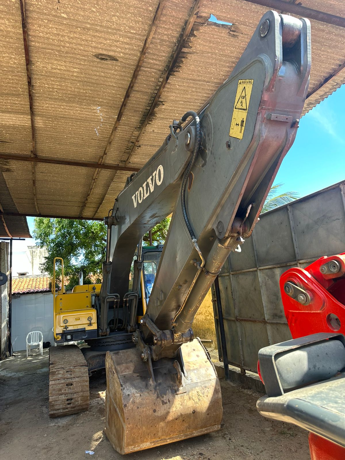 Escavadeira Volvo EC210B 2009