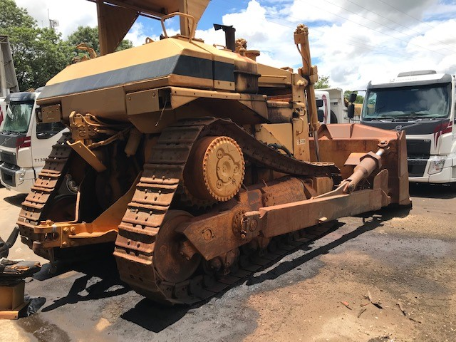 Trator de esteira Caterpillar D8L 1989