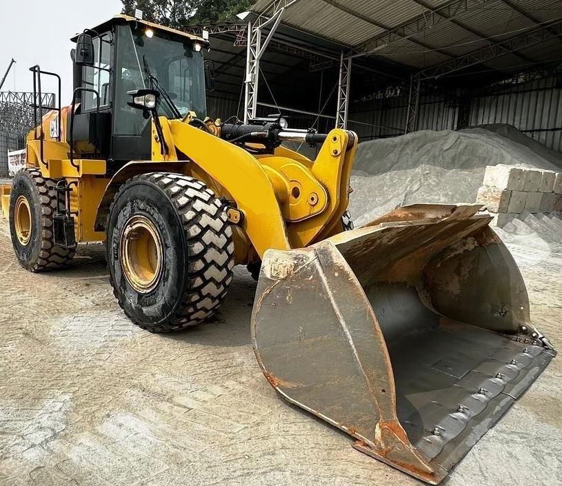 Pá Carregadeira Caterpillar 950GC 2022