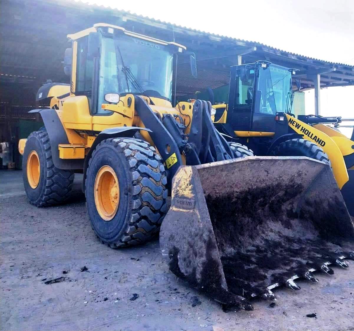 Pá Carregadeira Volvo L60 2020