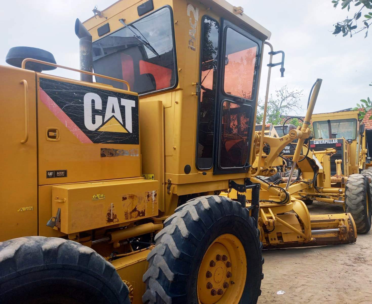 Motoniveladora Caterpillar 120K 2014