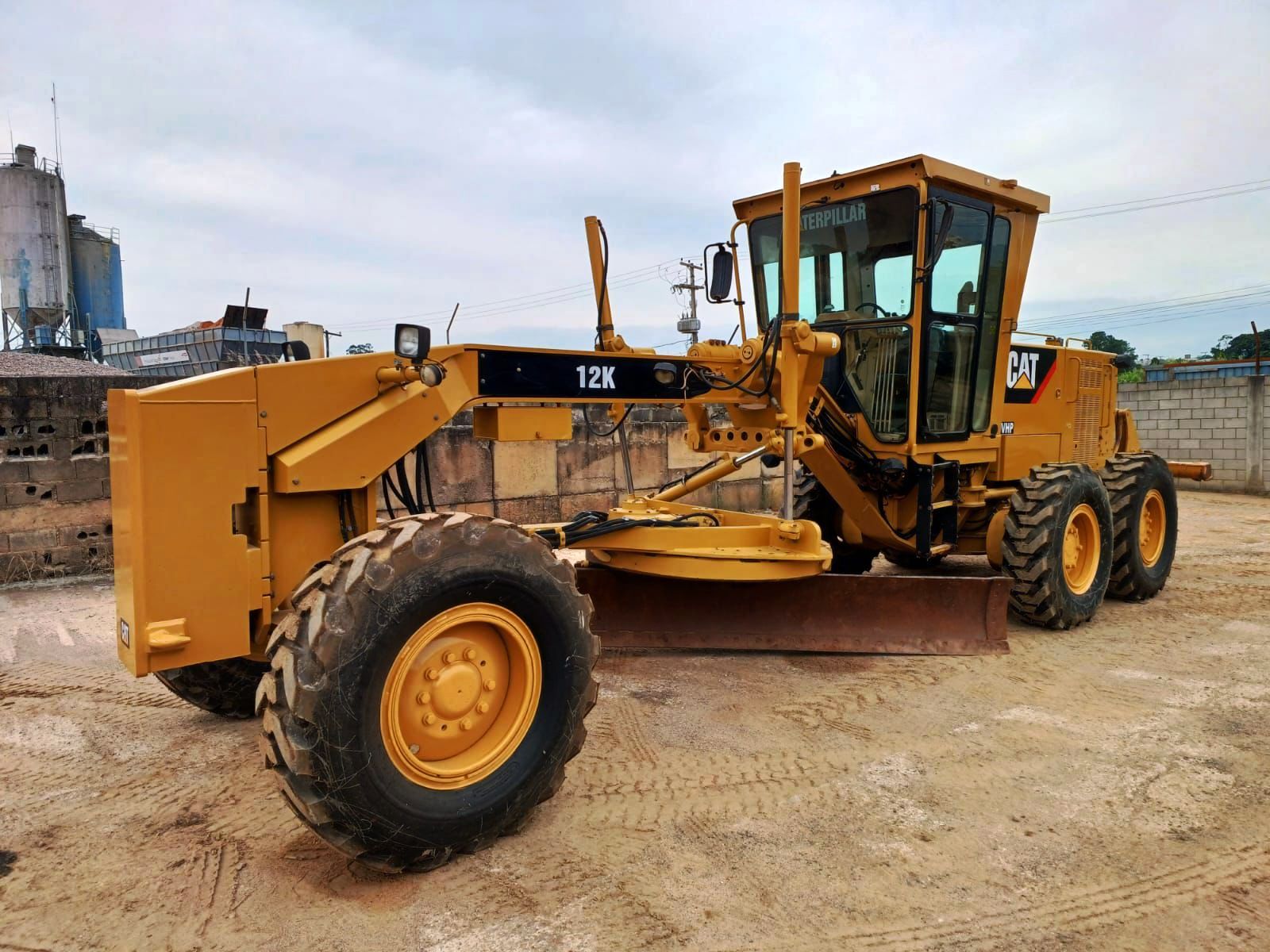 Motoniveladora Caterpillar 12K 2011