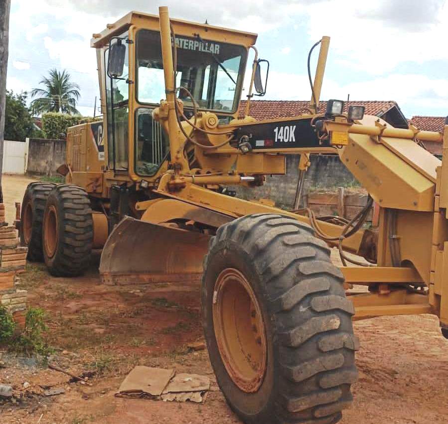 Motoniveladora Caterpillar 140K 2013