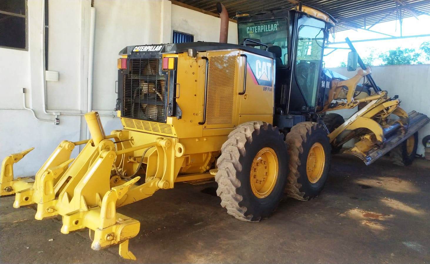 Motoniveladora Caterpillar 140M 2007