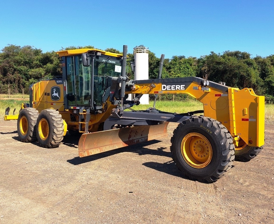Motoniveladora John Deere 620G 2022