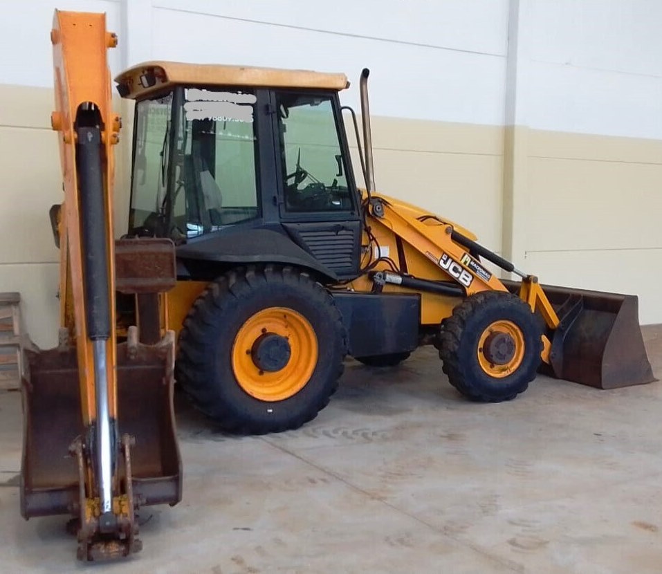Retroescavadeira JCB 3C 2013