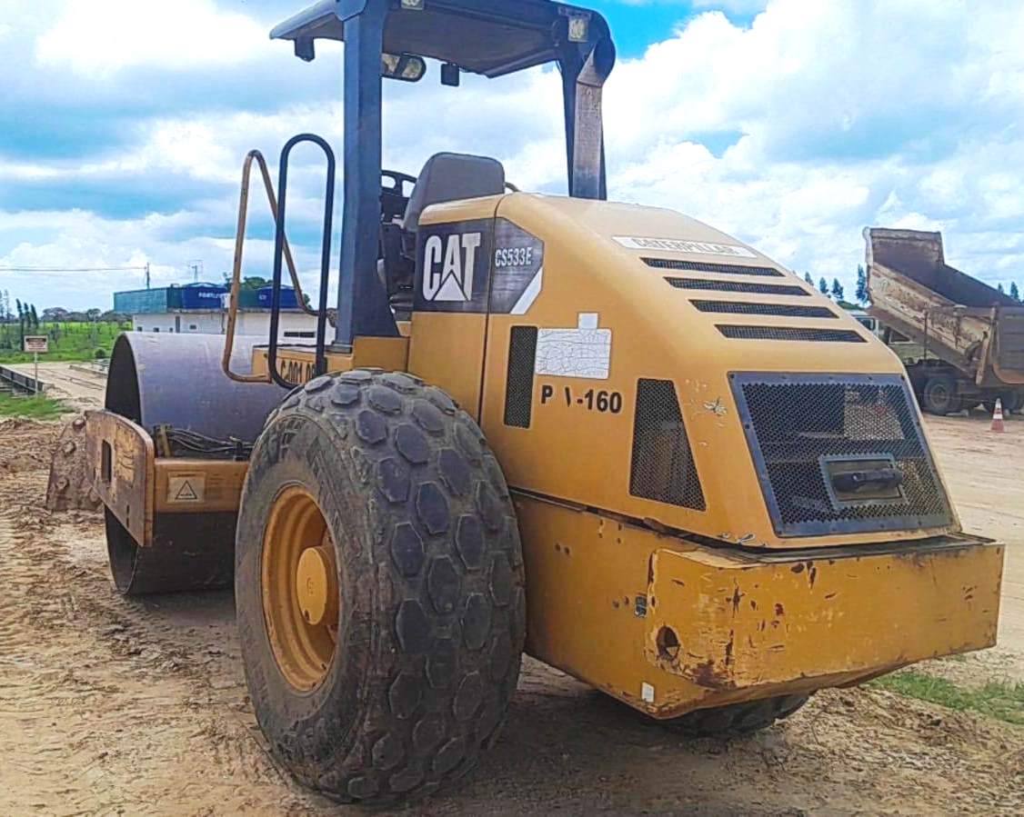 Rolo compactador Caterpillar CS533E 2008