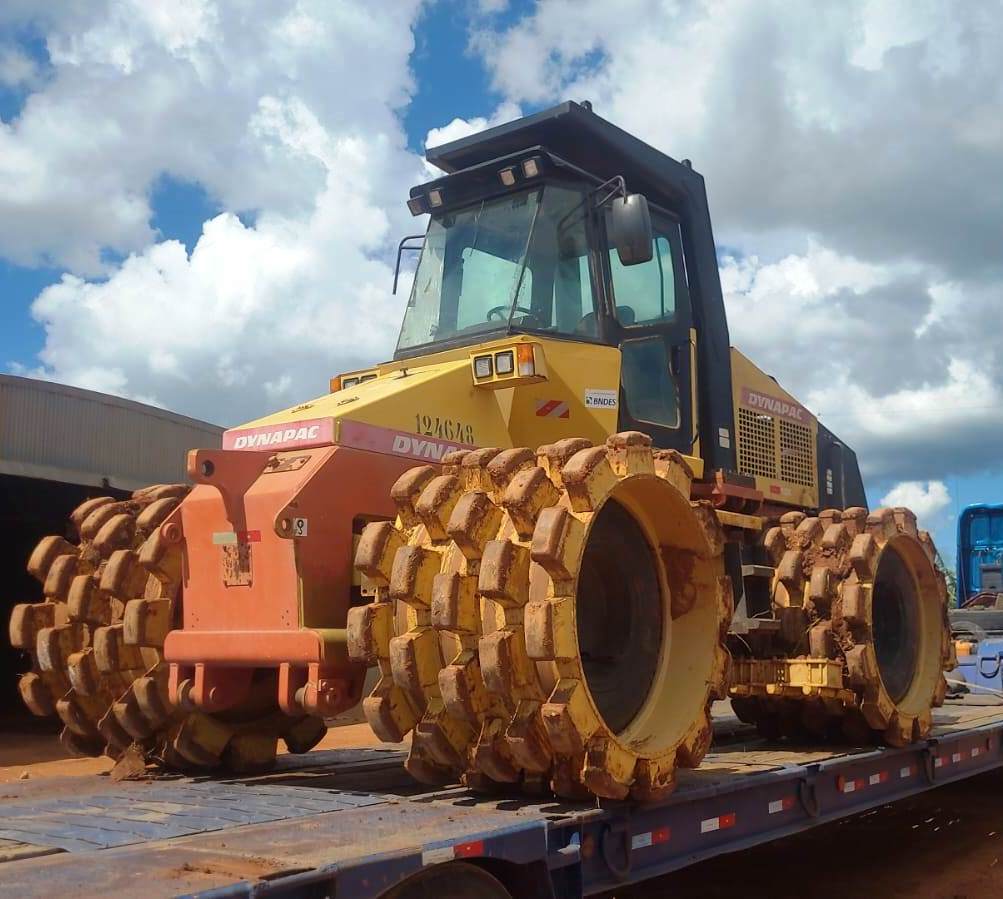 Rolo compactador Dynapac CT300 2012
