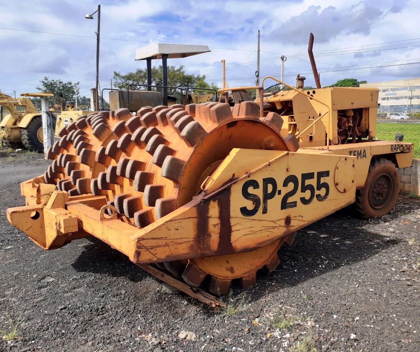 Rolo compactador Tema Terra SP255