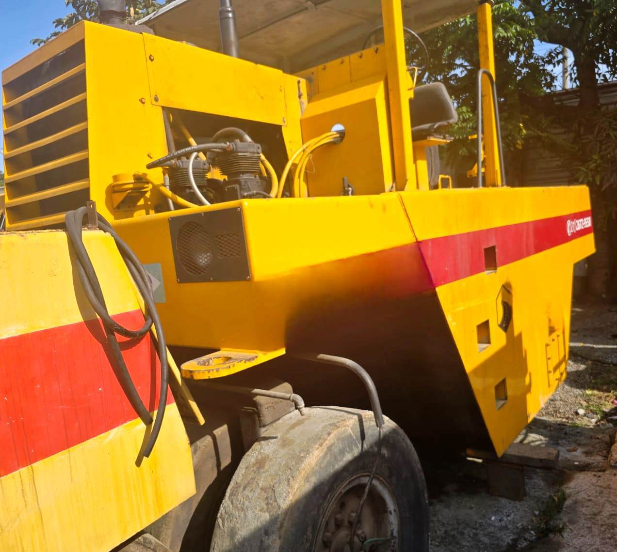 Rolo compactador Tema Terra SP8000 1985