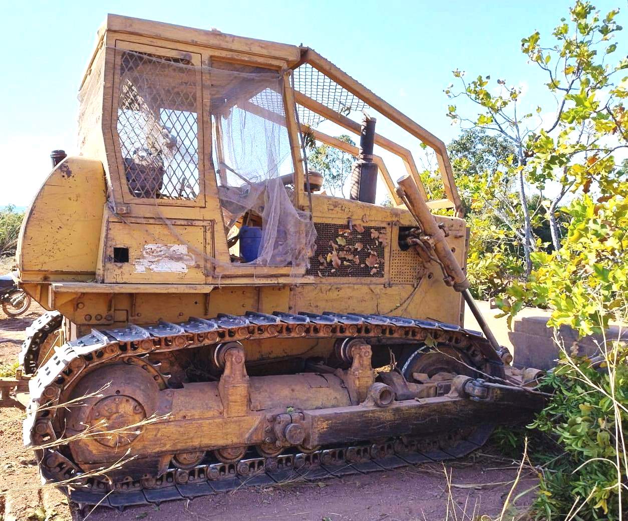 Trator de esteira Caterpillar D6DSA 1990