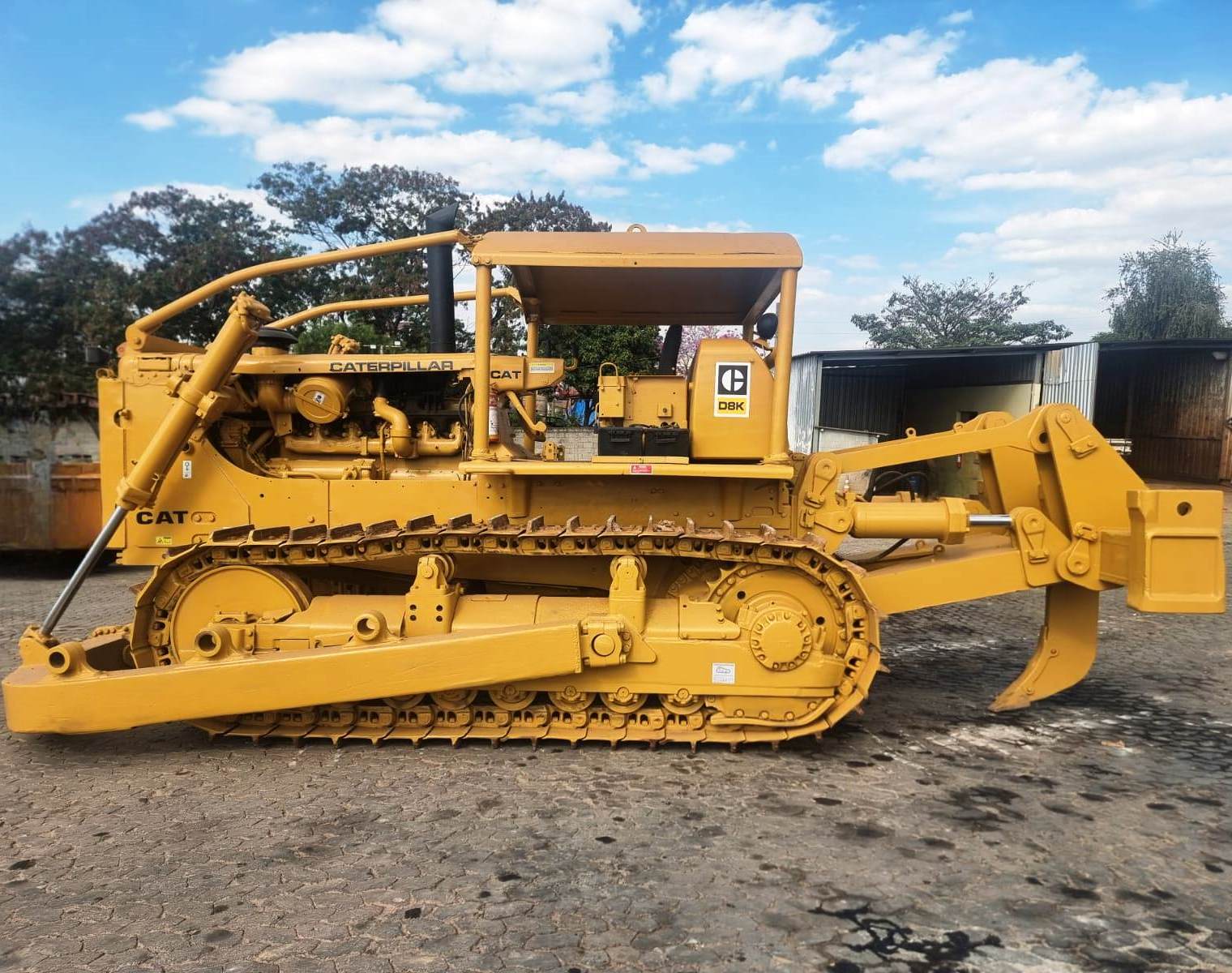 Trator de esteira Caterpillar D8K 1980